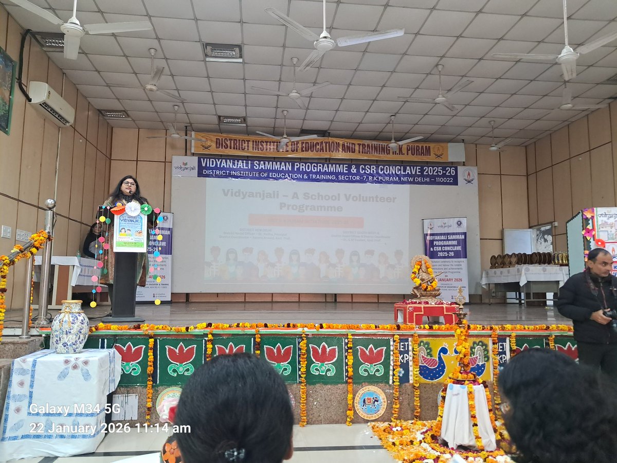 risefound2011's tweet photo. Vidyanjali Samman Program and CSR Conclave 2025-26

Way to support Govt schools as pay back to society 

#SocialWork #Vidyanjali

@vidyanjali_edu @VidyanjaliDelhi https://t.co/bZcIeFJJft