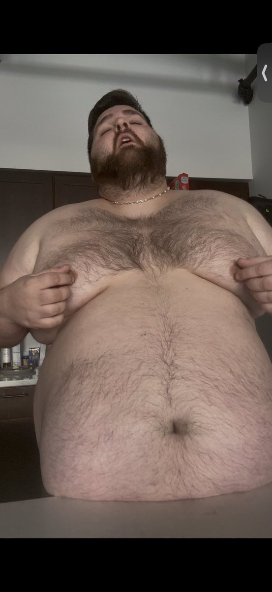 Izzzyy 🍑 tweet media