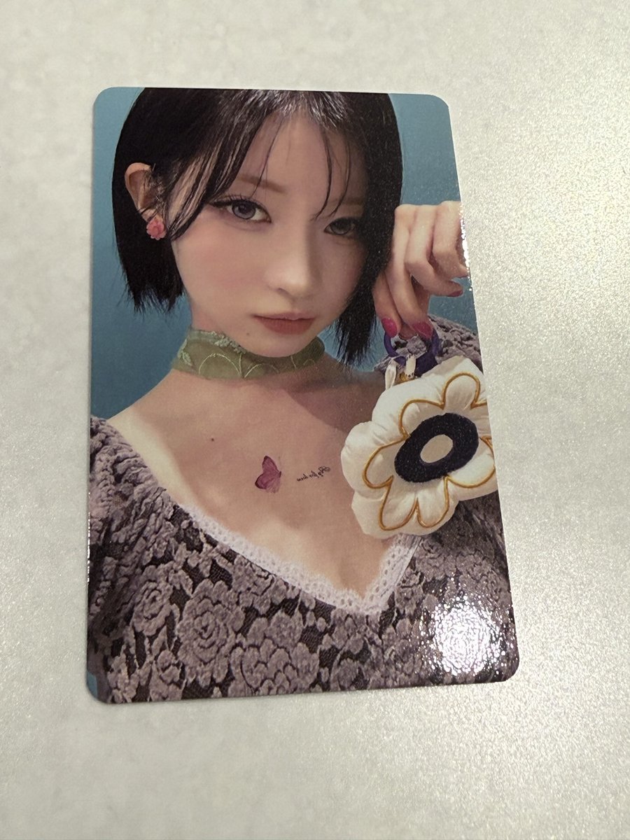 ___sungh00n's tweet photo. @suzumemochan 検索より失礼いたします。
こちらのアサを所持しているのですがアヒョンと��換可能でしょうか？ https://t.co/EP9ovL1tTY