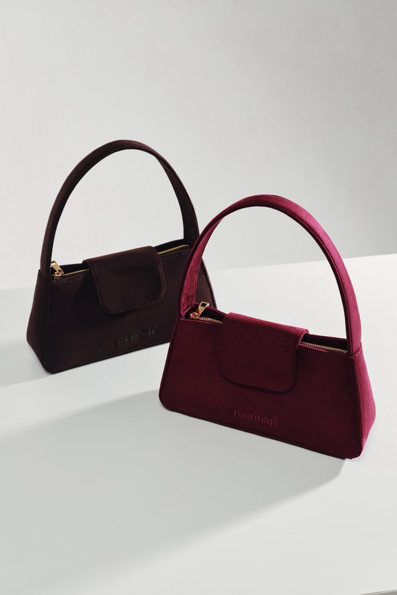 rinadandy's tweet photo. Siapa yang kenal PS Marina Dandy dekat sini, gais finally we have a handbag collection sendiri!🥺 https://t.co/k9zFjS0aTp