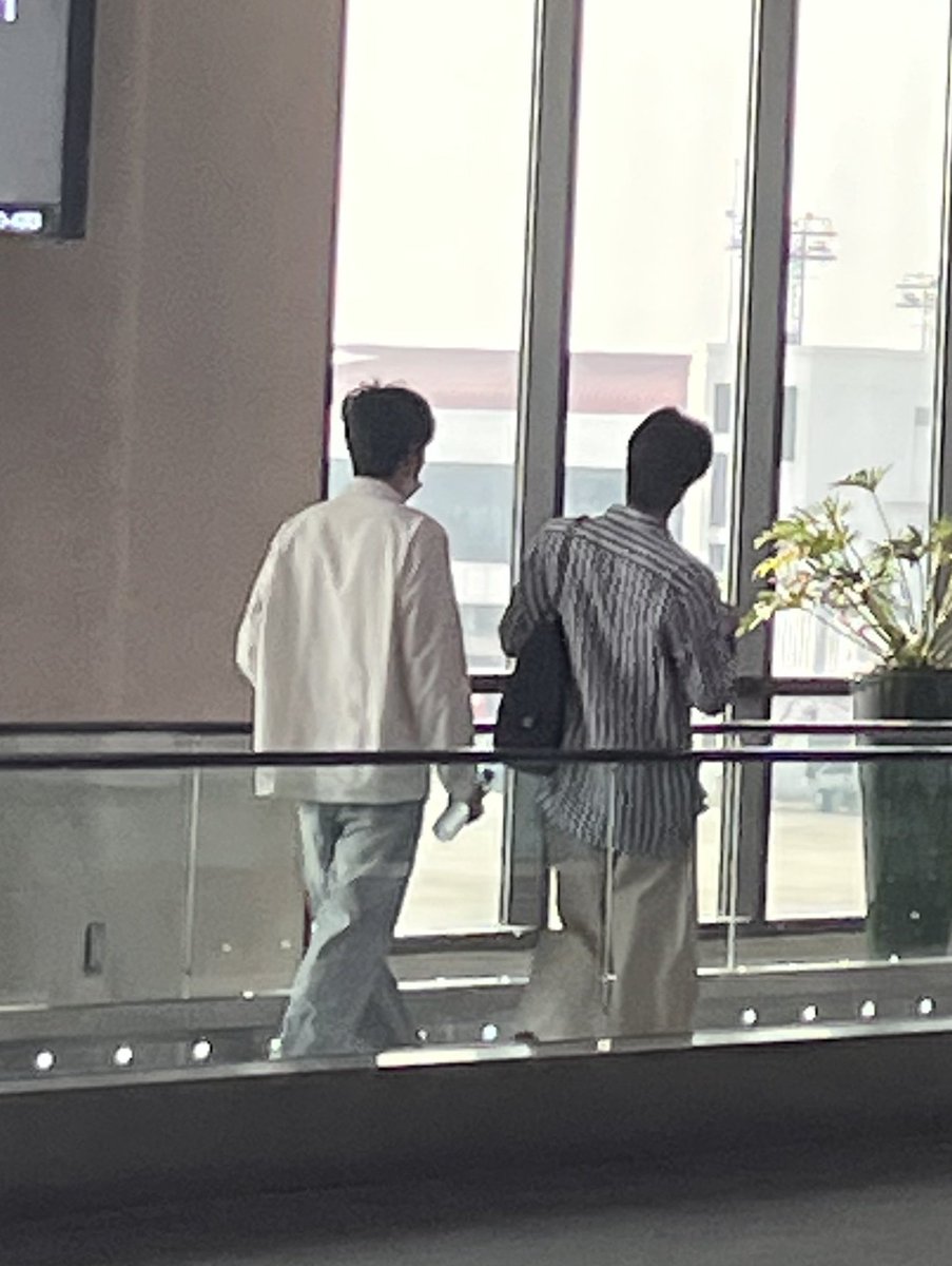 Farah_91Babyz's tweet image. 🫥🫥