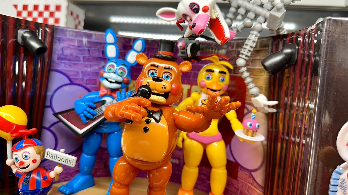 ···· FNAF映画グッズ特別展示 ···· #ファイブ・ナイツ・アット
