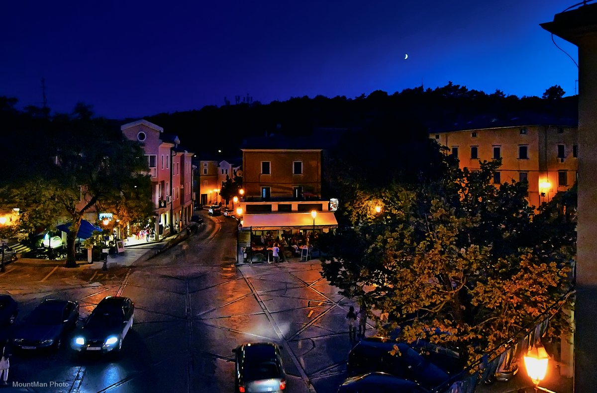 StjepanStimac's tweet image. Labin by night
#labin #noćnidetalji #istra #photogaphy