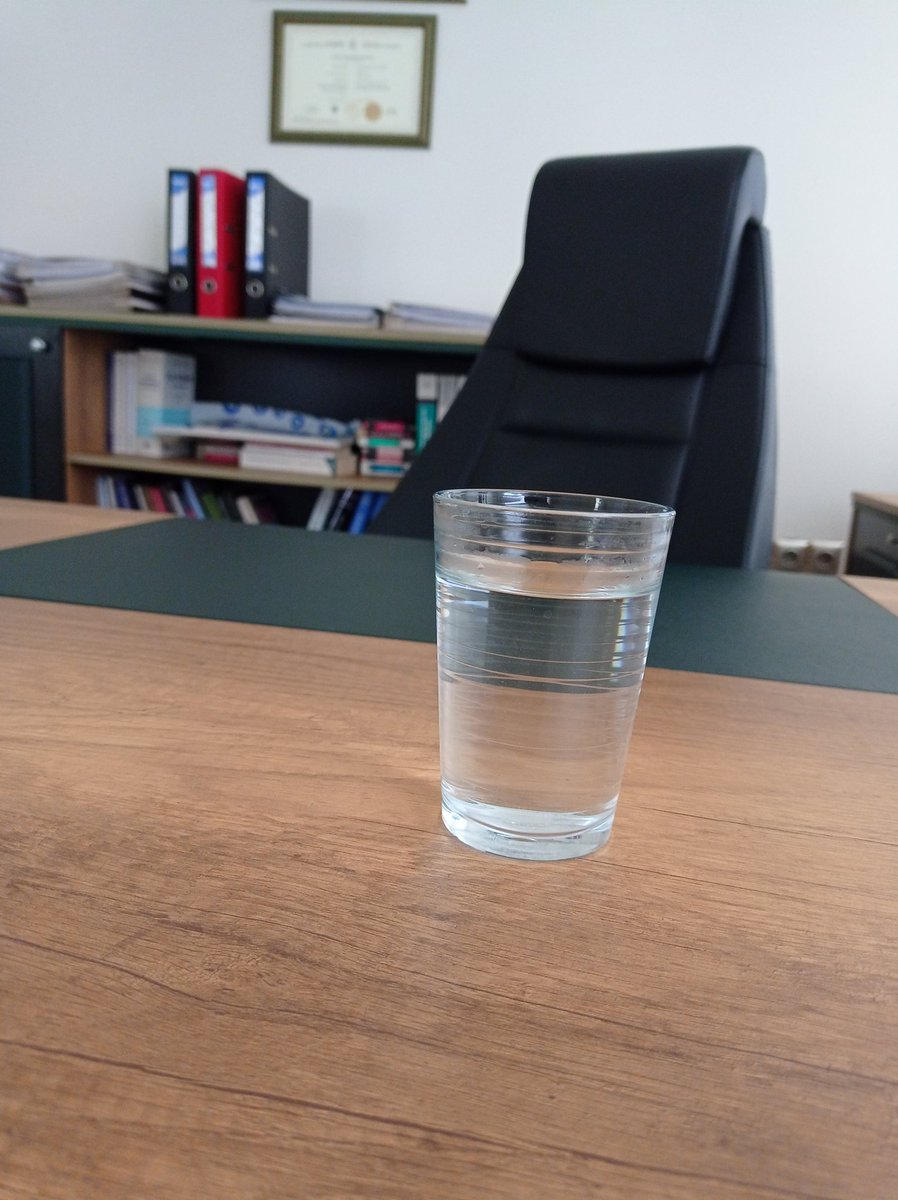 Önemli olan geleceğini bilmek üzümlü kekim jsjsj