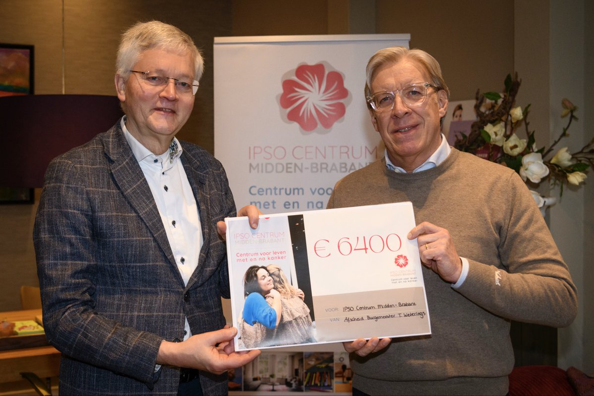 Oud Burgemeester Theo Weterings heeft bij zijn afscheid eind vorig jaar geld ingezameld voor IPSO Centrum Midden-Brabant.
Onlangs werd de cheque overhandigd.
Hartelijk Dank voor dit mooie initiatief!
#IPSO #oncologie #mentalegezondheid #zorgvoornaasten #goeddedoel #regionalezorg