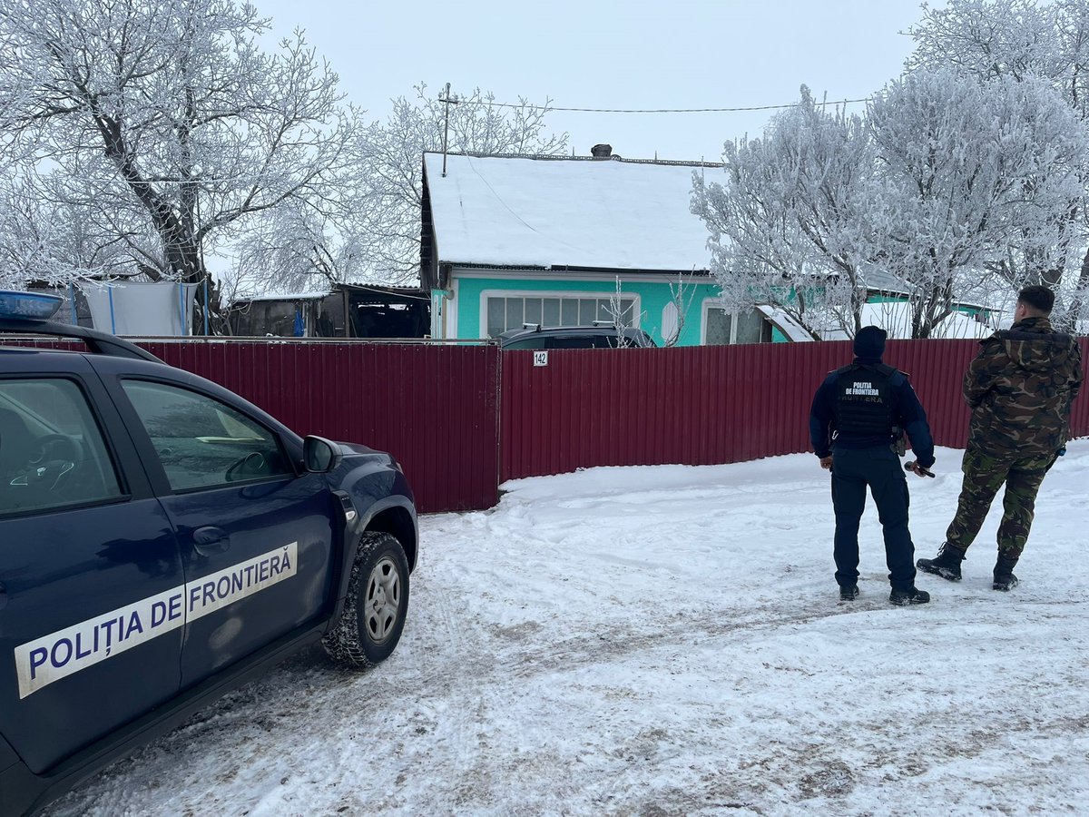 FrontieraRO's tweet image. Poliţia de Frontieră: 73 de percheziții într-un dosar privind stabilirea fictivă a domiciliilor şi obţinerea ilegală de acte  politiadefrontiera.ro/ro/main/i-poli… #politiadefrontiera via @FrontieraRO