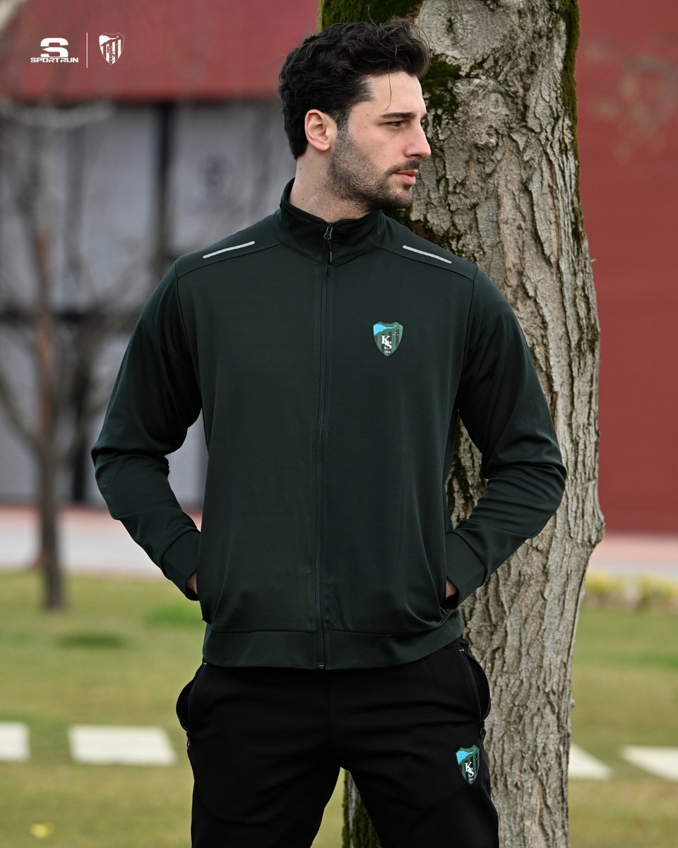 ksstore1966's tweet photo. Bu renk sadece bir ton değil, bir kimlik.
Kocaelispor 25–26 Sezon Likra Polyester Eşofman Ceket şimdi KS Store, Sportrun mağazaları, https://t.co/DuGsgNEPRT
ve tüm online satış platformlarında seni bekliyor.
#Kocaelispor #KSStore https://t.co/gJsJcISdmv