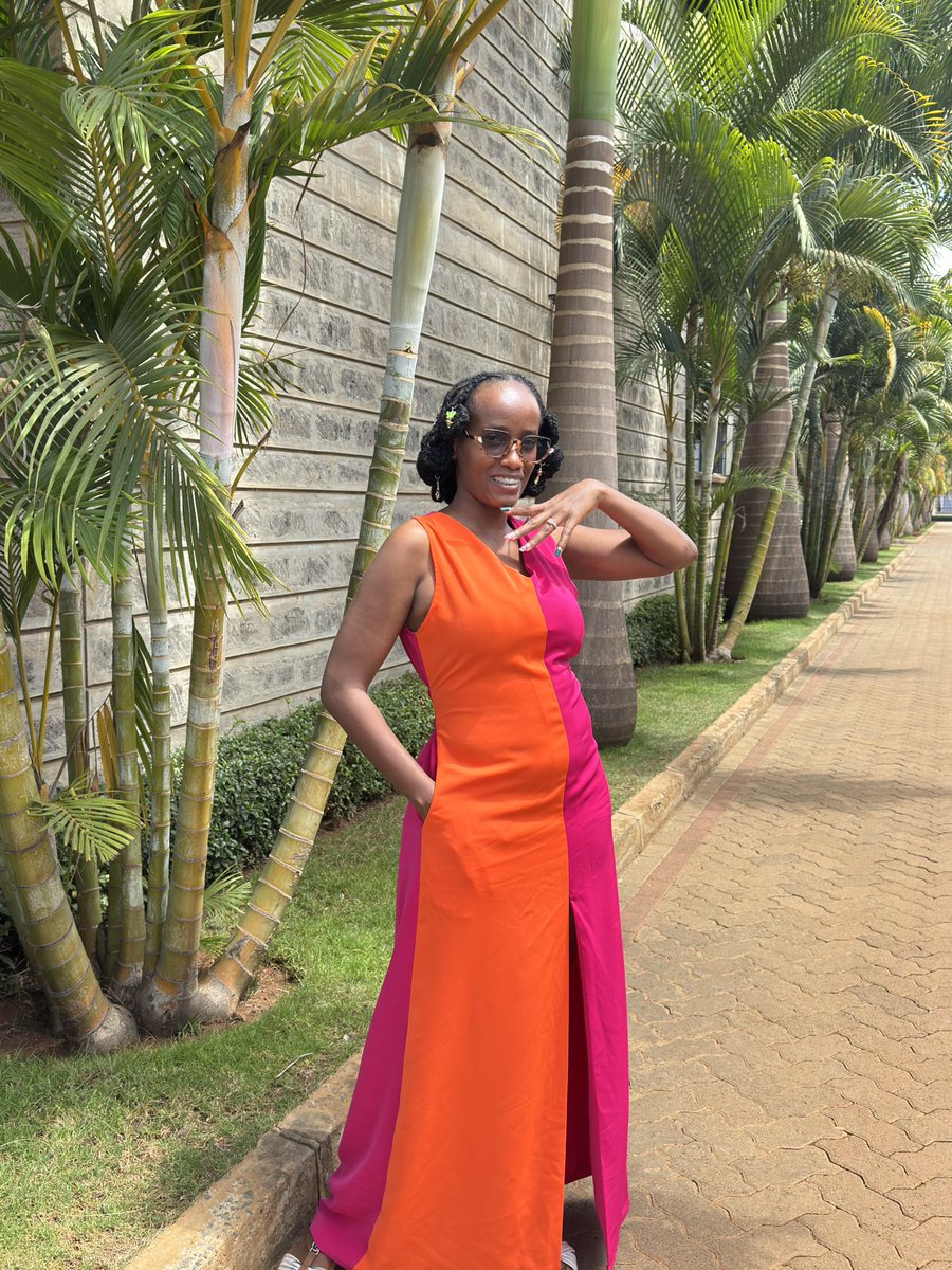 KininiAbigael's tweet image. Made the most gorgeous dress for our January drop🥰

Available in different sizes. Slide in my DM🥰