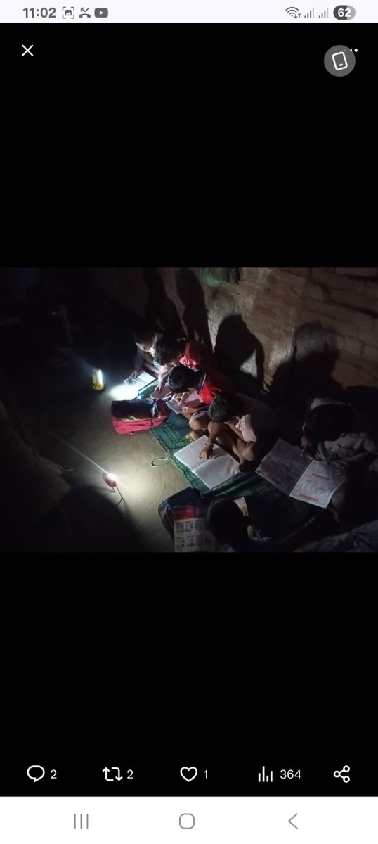 bagarty1978's tweet photo. There are no electricity connection to all the families living in Trinatha Bhoi family At -Bhalukhai block - belpada dist - Balangir .students are studying with lamps&amp;lenterns.please quick actions @TPCentralOdisha @CMO_Odisha @dm https://t.co/y1b1gvJOVD