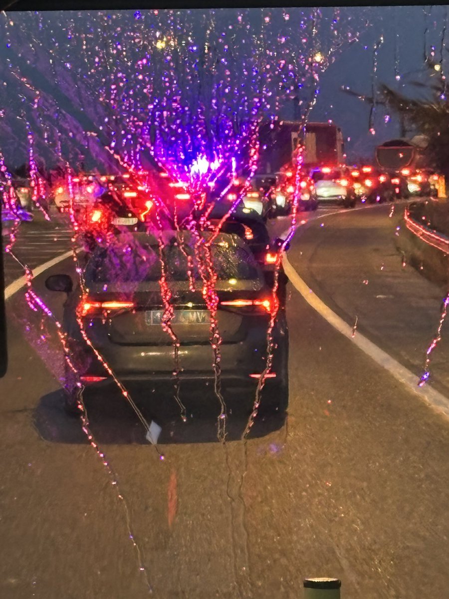 Li dius a la gent que busqui transport alternatiu i ho fa: el privat. No tenim el sistema preparat per a la mobilitat actual. Ni els trens, ni els busos, ni les carreteres poden absorbir això. Avui calculo que tardarem dues hores Mataró-Bcn. <a href="/territoricat/">Territori</a> <a href="/elmonarac1/">El món a RAC1</a>