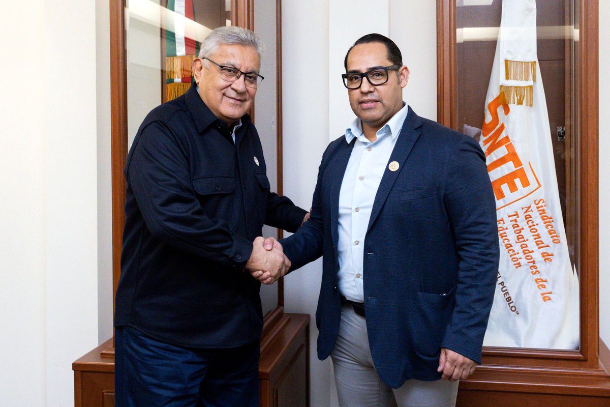 RamirezMiguel64's tweet photo. El #SNTE da continuidad a la solución de demandas de los trabajadores de la educación en Baja California. El Srio. Gral. del Sindicato, Mtro. Alfonso Cepeda, y el líder de la #Sección2, Prof. Juan Enrique Villanueva, analizaron las acciones a tomar para agilizar las respuestas a los agremiados.