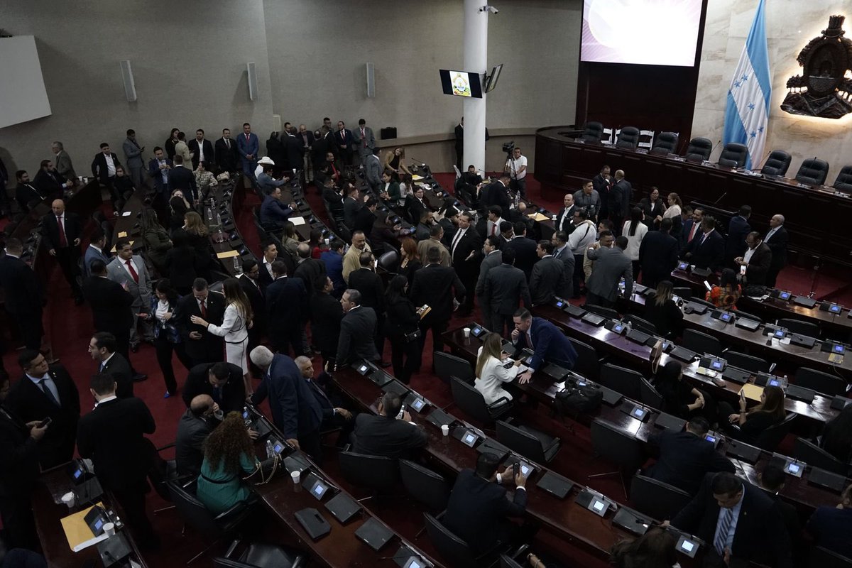 ¡Otro narcotraficante será presidente del Congreso Nacional de Honduras!

Período 2026-2030

Another drug trafficker will be president of the National Congress of Honduras 
 2026-2030

<a href="/SDNYnews/">US Attorney SDNY</a> <a href="/DEAHQ/">DEA HQ</a> <a href="/EDVAnews/">U.S. Attorney EDVA</a> <a href="/StateDept/">Department of State</a> <a href="/TheJusticeDept/">U.S. Department of Justice</a>