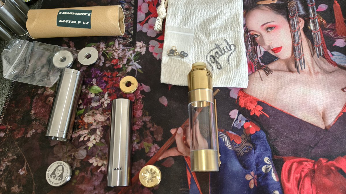 itabashi_mine's tweet photo. チューブが増えて来たので一旦放出しようかなと

左からチャドワークスのGMTALF（24mm）、12000円
同じくチャドワークスのPiggy（22mm）、18000円
GatubのTubuan uno（25mm）、8000円
ツブアンウーノはアトマ付けての値段です
気になる方は連絡下さい

#vape放出 https://t.co/iWUs6dwE1B