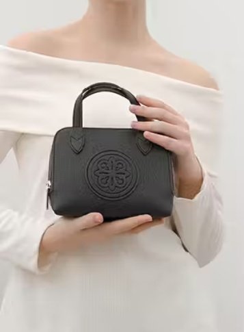 cleoforu's tweet image. — s.shopee.co.id/2Vlf4ZreAw