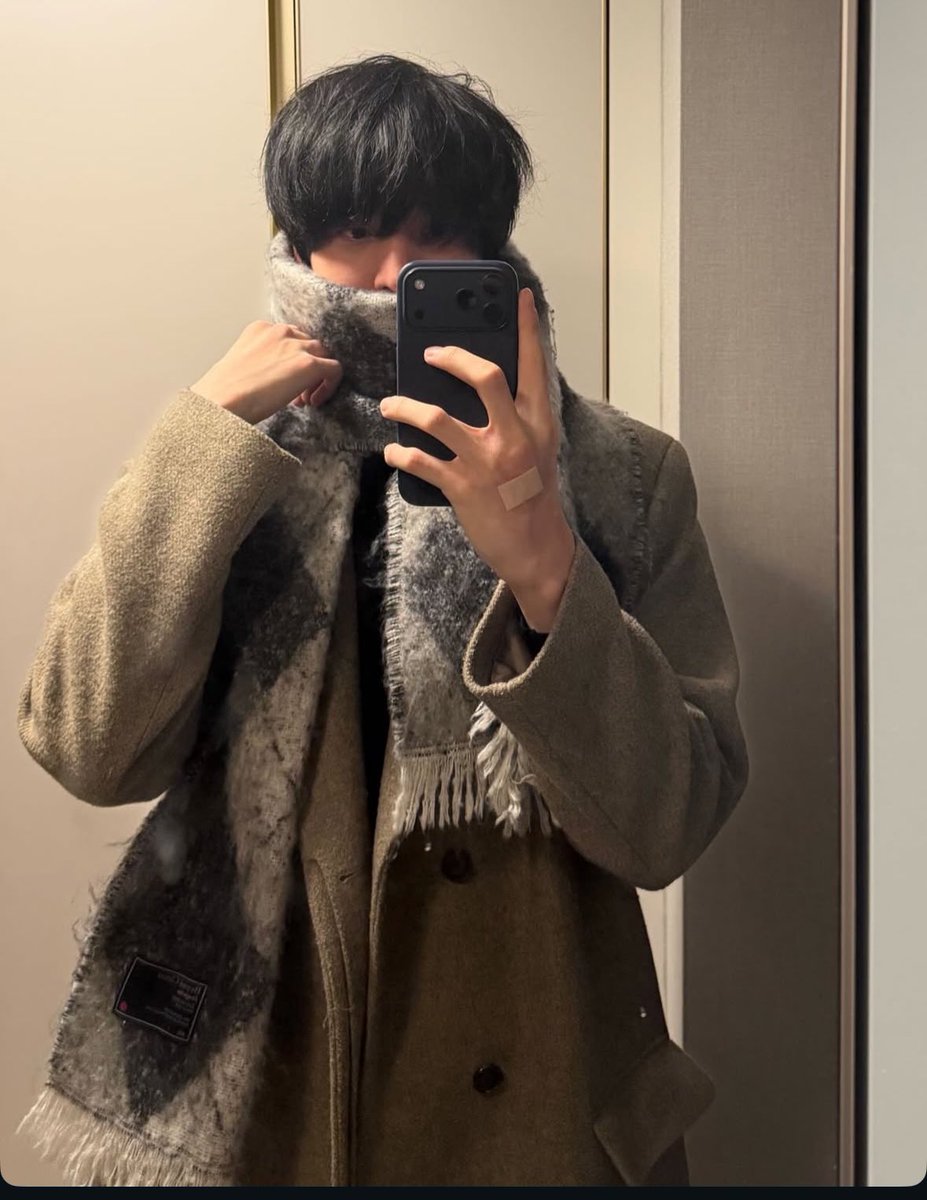 halanicoo's tweet image. Oh.  my god