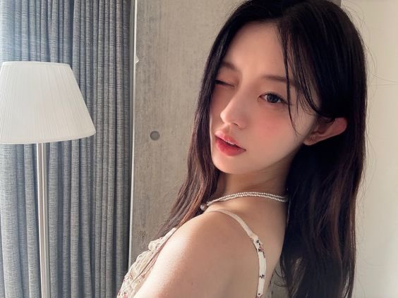 pminjufile's tweet image. Girlfriend