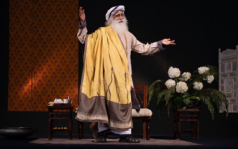SadhguruJV's tweet photo. When new situations arise – even ones you do not like – Embrace them. The less resistance you have, the more agile and effective you become. #SadhguruQuotes https://t.co/O3oxL6I3G3