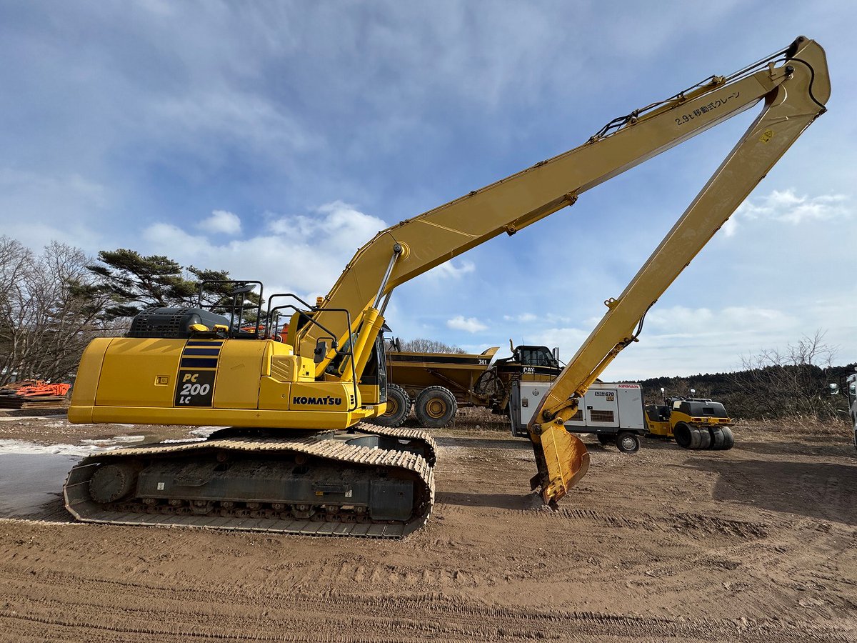 r_engineering2's tweet photo. 株式会社Rエンジニアリングトレーディングです。
【新入荷速報】
KOMATSU PC200LC-11
2019年式/2,339hr
詳細はこちらから👇
https://t.co/7TLe7e6Dap
ご質問はコメント・DMでお気軽に💬
#重機 #中古重機 #ユンボ #油圧ショベル #KOMATSU #コマツ #PC200 #スーパーロング #栃木県 #那須塩原市 https://t.co/3G02k97q8u
