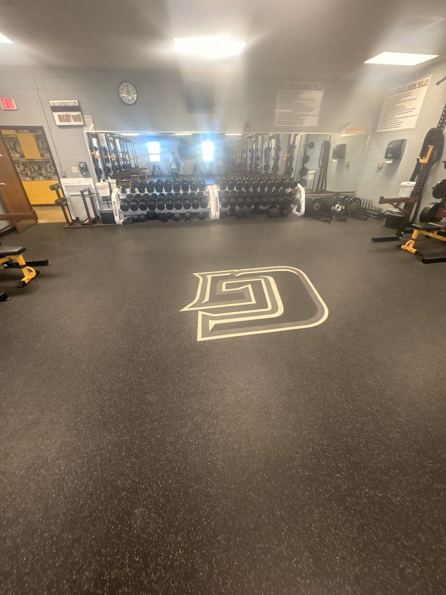 Kordav1on's tweet photo. I will be attending garden city to play receiver I want to thank @The_RouteTech for the opportunity! https://t.co/2hFGEVb45w