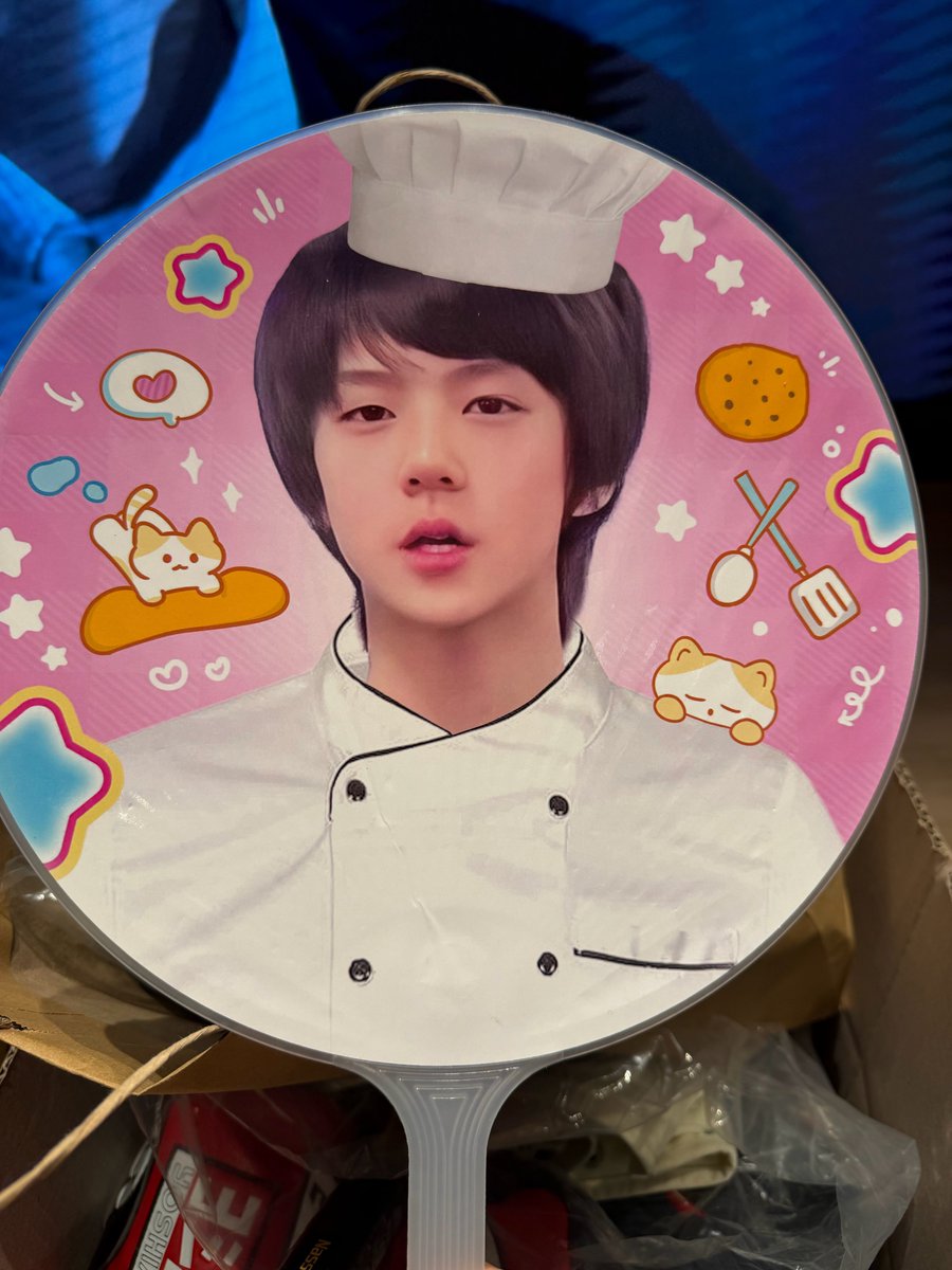 milkteus's tweet image. 260122 sehun 🧼💌

(photo)
“a 6th-grade elementary student”
“oh my god”