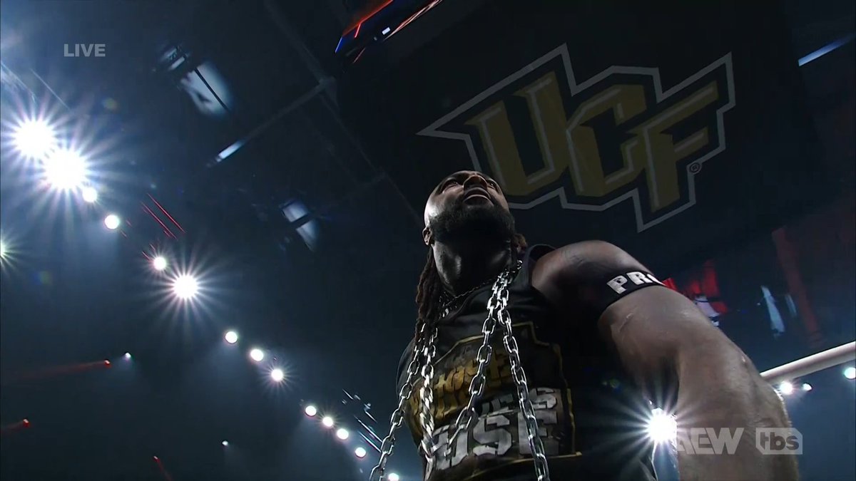 SwerveSCOM's tweet image. #SwerveStrickland #Swerve #SwervesHouse #AEW #AEWDynamite

@swerveconfident