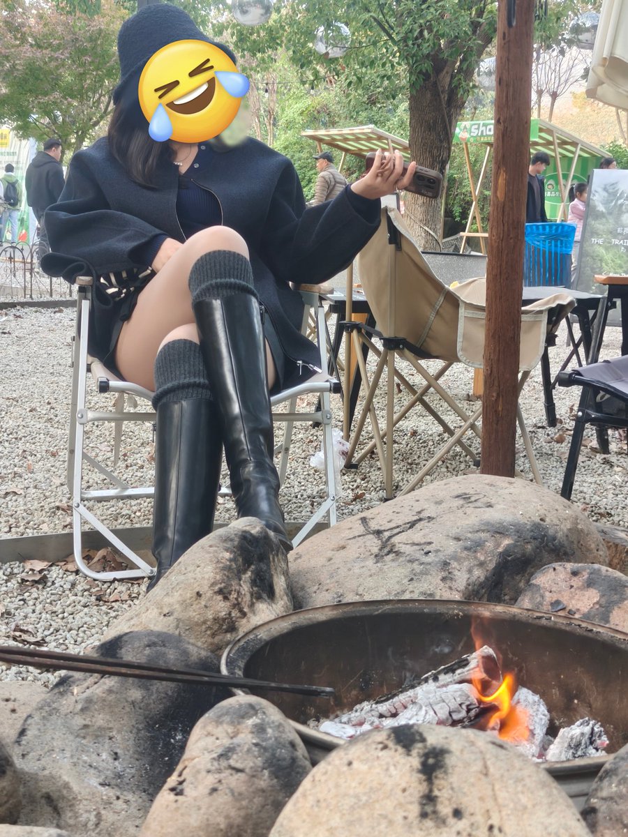 沉沦的人妻 tweet media