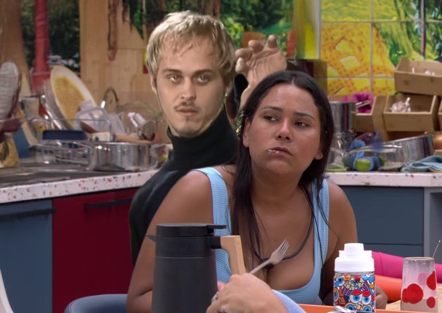 JefinhoMenes's tweet image. "Conta que ele cagou na parede do quarto branco"

#bbb26