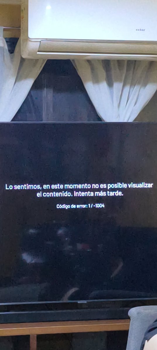 pingu1727's tweet photo. @entel que pasa con la señal de televisión que no funciona... https://t.co/iKb1BMDxPY