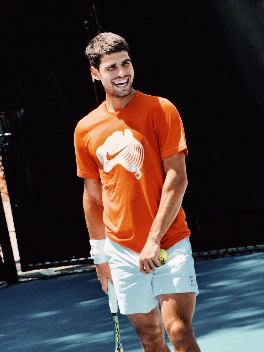 Carlos Alcaraz practice smile 🐨

📍 Australian Open