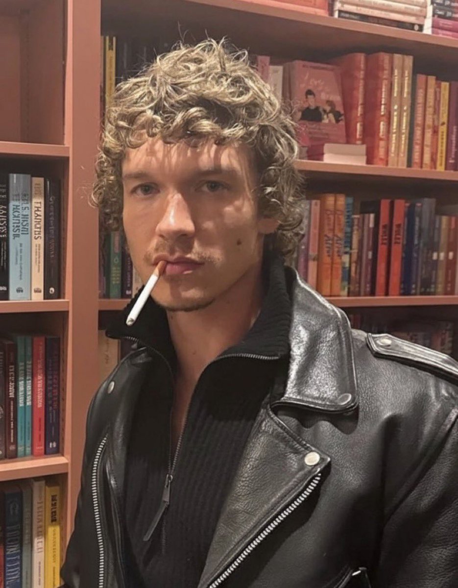 rozroan's tweet image. Genre: Connor Storrie looking hot as fuck while smoking and in this outfit.