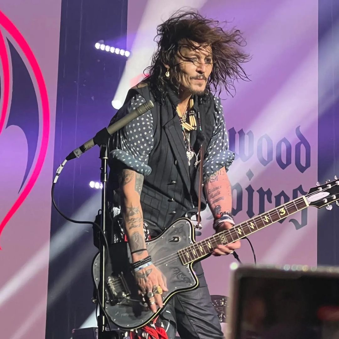 JDepp50815's tweet photo. Are you in love with me,  message me privately on my telegram https://t.co/in5AwCDl3H I like to stay connected with friends and fans ❤ https://t.co/IuJ9KmGtEJ