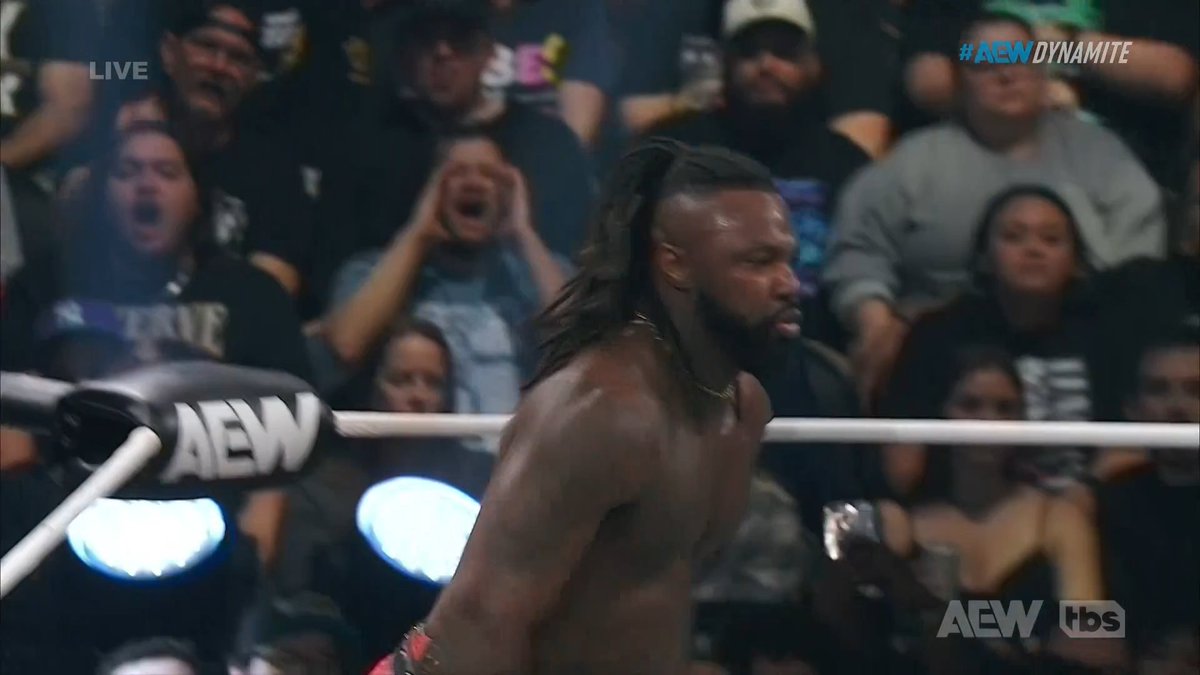 SwerveSCOM's tweet image. #SwerveStrickland #Swerve #SwervesHouse #AEW #AEWDynamite

@swerveconfident
