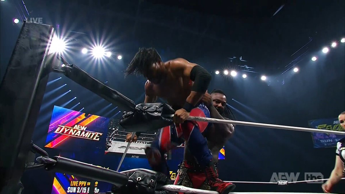 SwerveSCOM's tweet image. #SwerveStrickland #Swerve #SwervesHouse #AEW #AEWDynamite

@swerveconfident