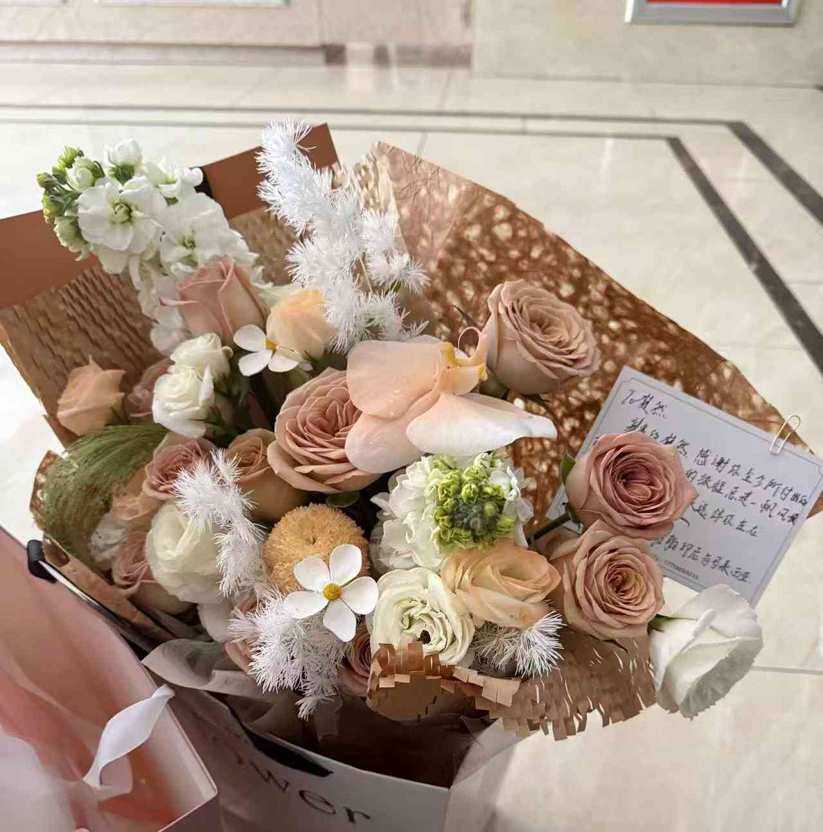 wcrprojectid's tweet photo. 🧡 Wang Churan 𝟮𝟳𝘁𝗵 Bday Project

A beautiful bouquet of flowers for our beautiful girl. May more and more people love her beauty.

The last birthday project of this year. Thank you to everyone who participated. See you next year.

#WangChuran #王楚然 https://t.co/SZZf2l2LR0