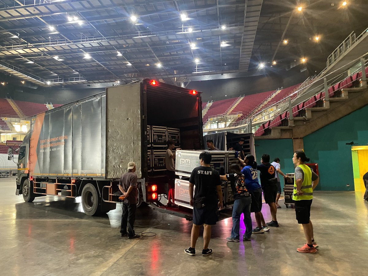 PMCenter_th's tweet image. 🗓️ วันที่ 27-28 ธ.ค. 2568
📍 Impact Arena
🙇‍♀️ ขอขอบคุณ @livenationth  ที่ให้เราได้มีส่วนร่วมในครั้งนี้
🧡 #LED &amp;amp; #Laser by #PMCENTER

#LOVEMONSTERS_IN_BKK
#BABYMONSTER
#BABYMONSTERinBkk
#LOVE_MONSTERS
#LOVEMONSTERSinBkk