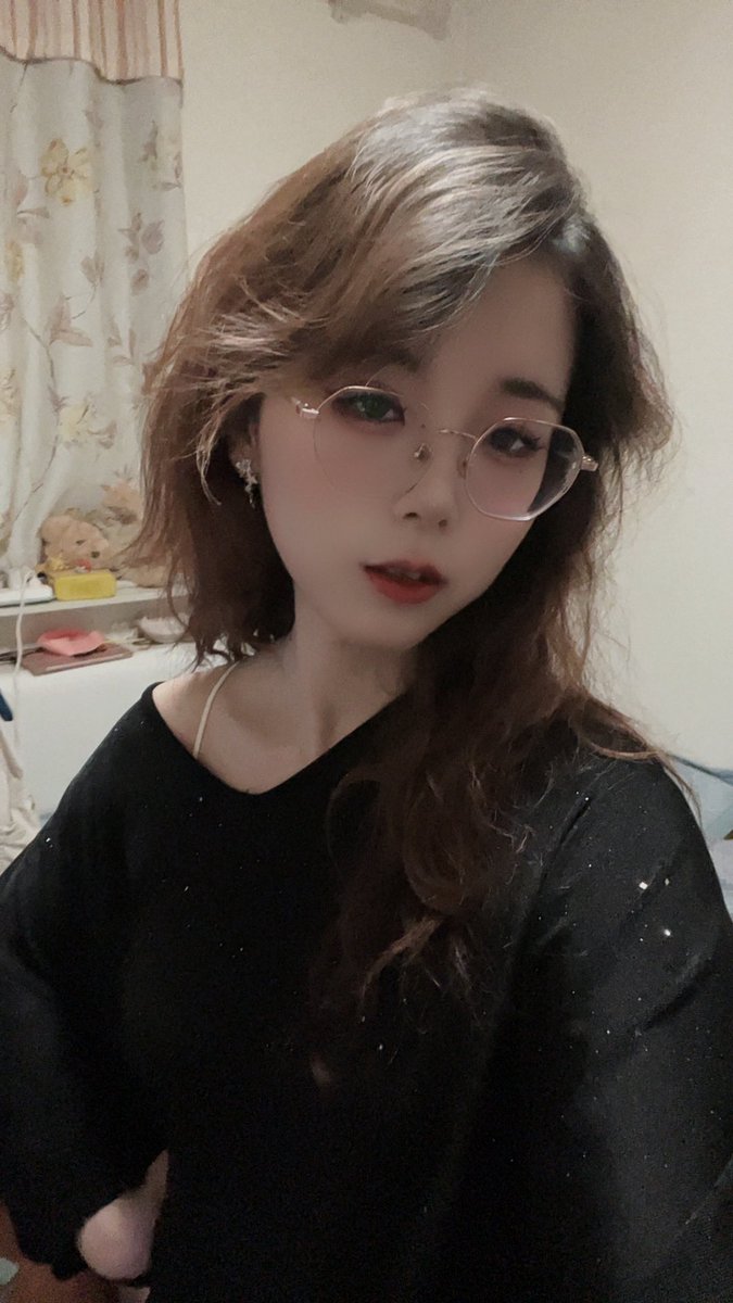 君山二小姐 tweet media