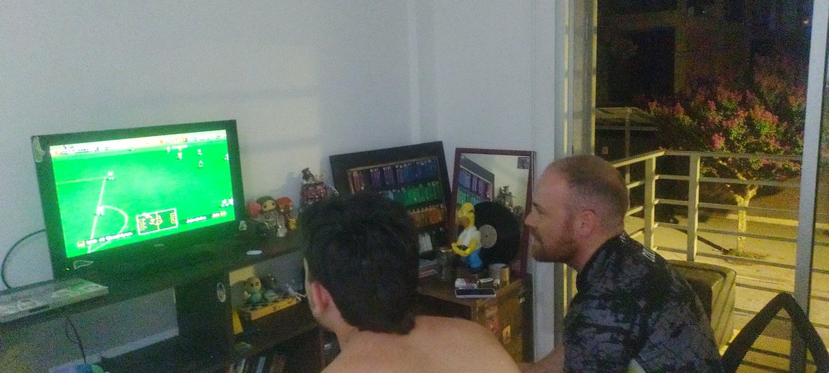 mambops2's tweet photo. YA JUEGAAAAAAN 

🇧🇷70' vs 🇸🇦94' 

@coloarzer y @mrzzn__ PROMETEN UN PAR TI DA ZO https://t.co/kiOvRmMF6g