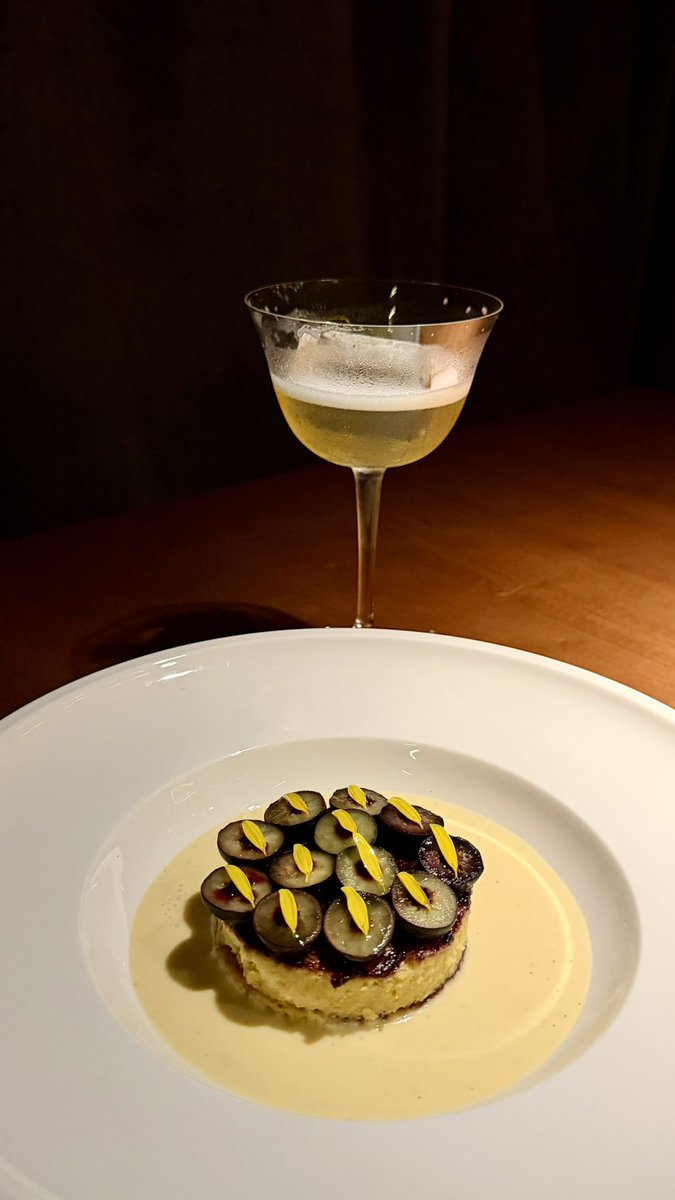 Lisbeth279's tweet photo. La belleza de los sabores y colores! 
Atxa,  restaurante en Guatemala con un chef con ⭐️Michelin 
#chef https://t.co/3hkRENkp0K