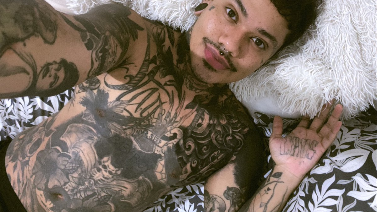 error94alx's tweet image. 😊