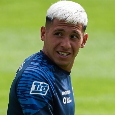 #NuevaFotoDePerfil
💙🖤