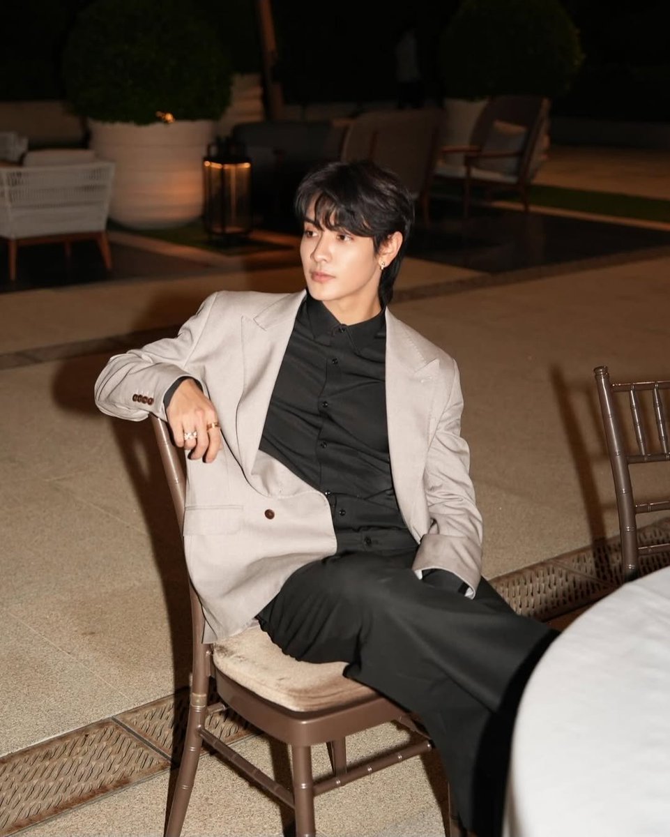 เปลวคำในอีก200ปีในจินตนาการของวันทอง