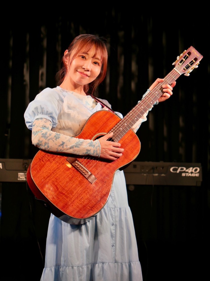 1/30(Fri)

「Pecoギタ女への道 vol.5」
【出演】Peco
【開場/開演】19:00/19:30
【料金】3,000円(1D別・自)/配信 3000円    
【観覧】tiget.net/events/456052 
【配信】premier.twitcasting.tv/c:bank_c_proje…

#クランプアップ 
#神戸