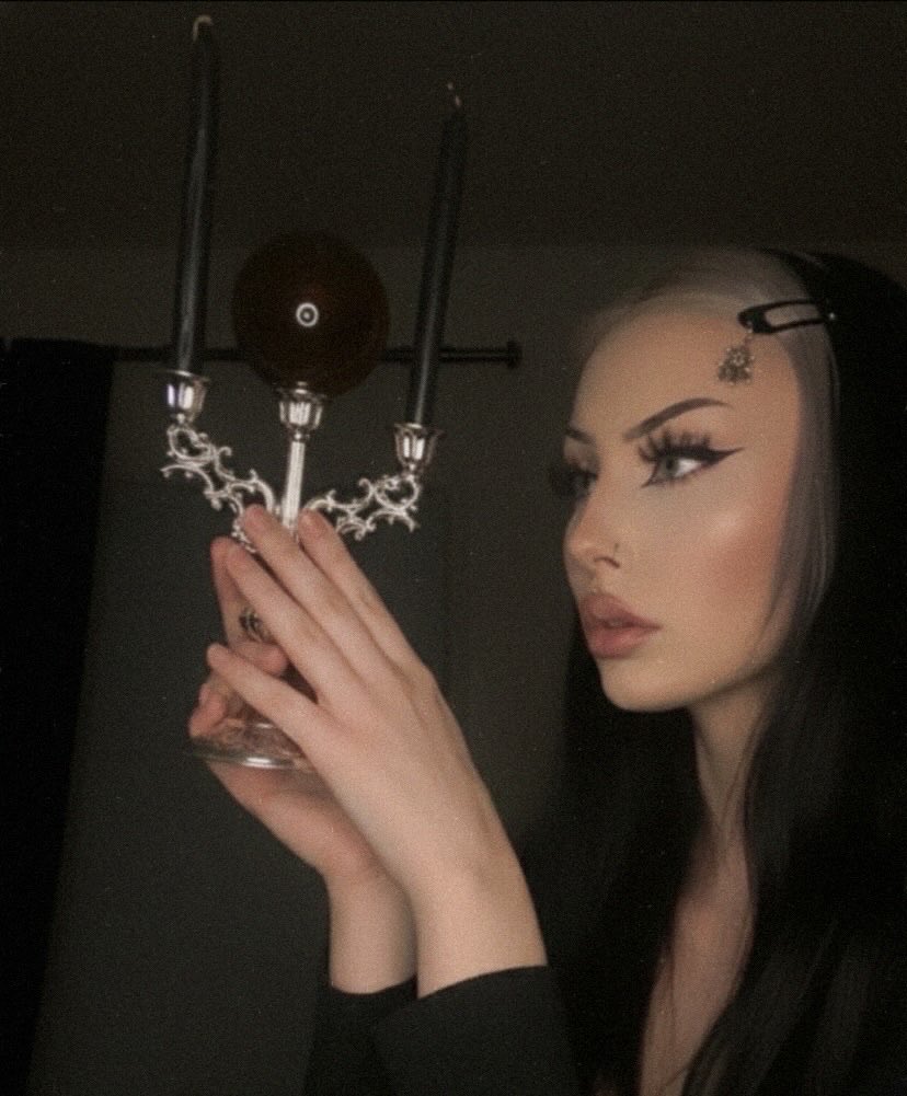 𝔡𝔢𝔳𝔦𝔫 ⚔️ tweet media