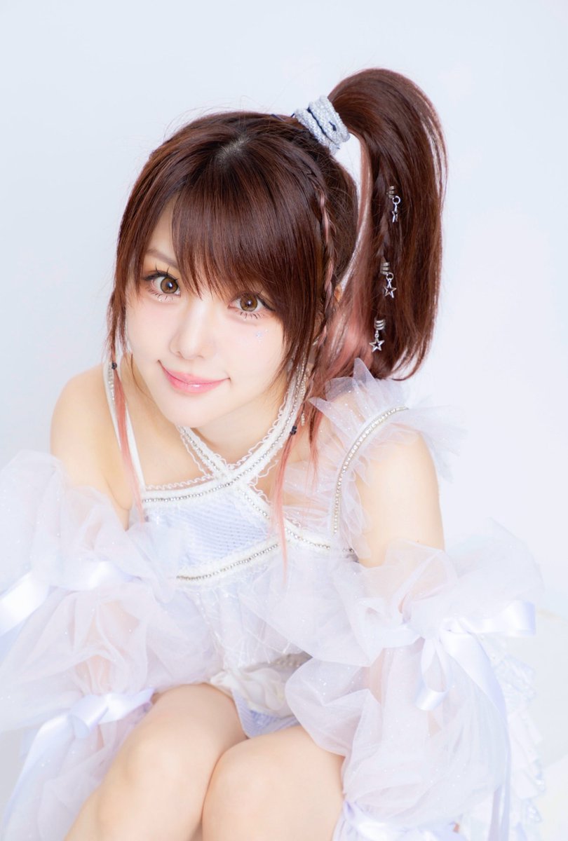 ganbareina11's tweet photo. 1/19が デビュー23年記念日でした🥰

お祝いメッセージくださった方
いつもありがとう💓🙂‍↕️

受かったって発表されたのは違う日やし
シャボン玉CDデビューしたのは もう少し後やし
だけんいつも記念日を覚えられんのはそれが原因🤫
でも教えてくれる方おるけん大丈夫🫶笑
https://t.co/sfErlSkJ6X https://t.co/x43hVwiXX7