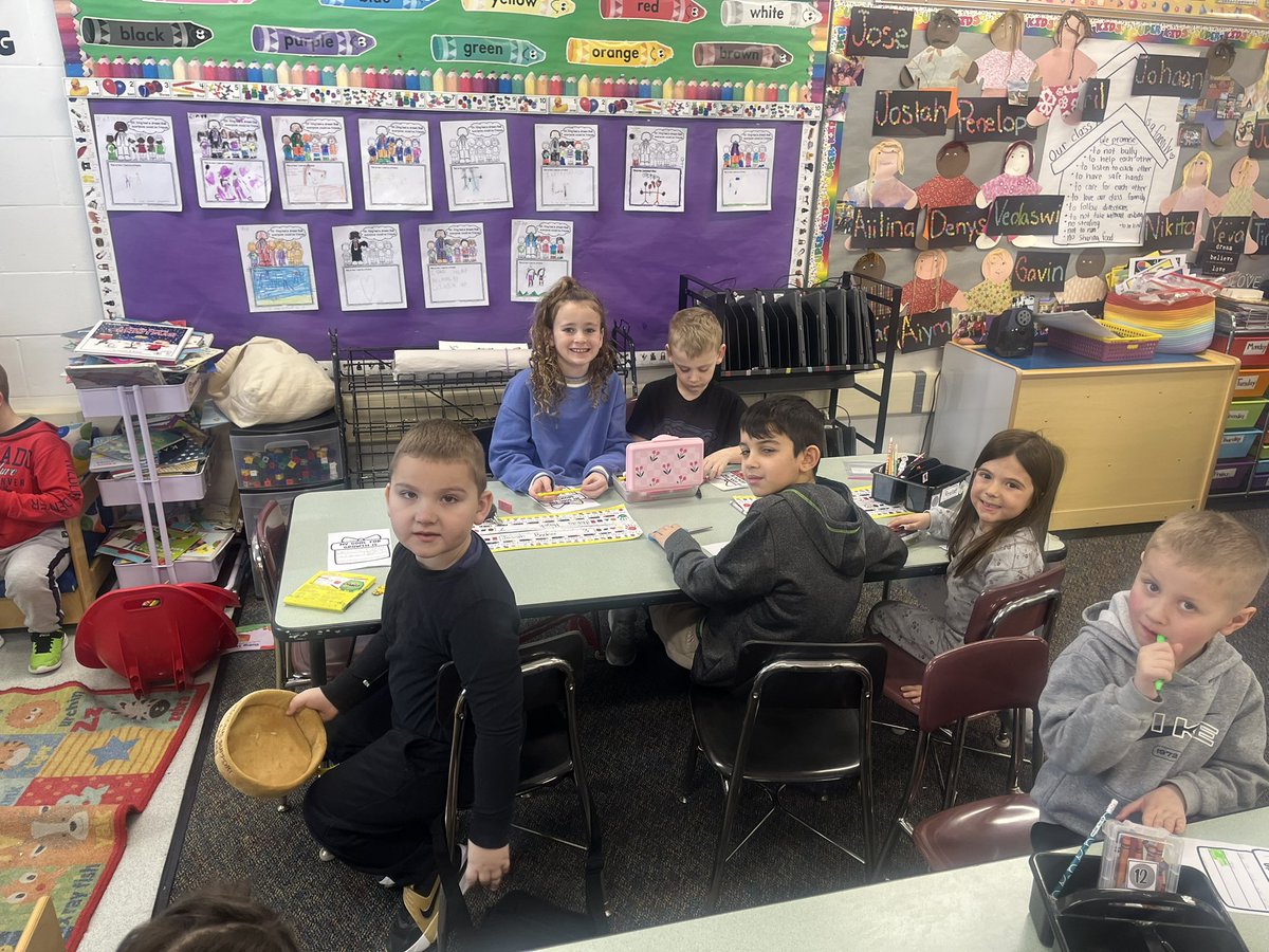 Mrs. Szczurek tweet media