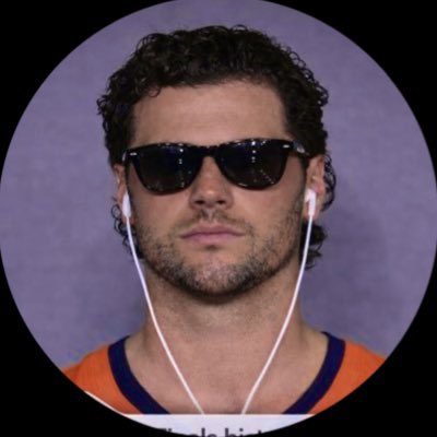 writinlife's tweet photo. #NewProfilePic https://t.co/Jf81EbLAFt