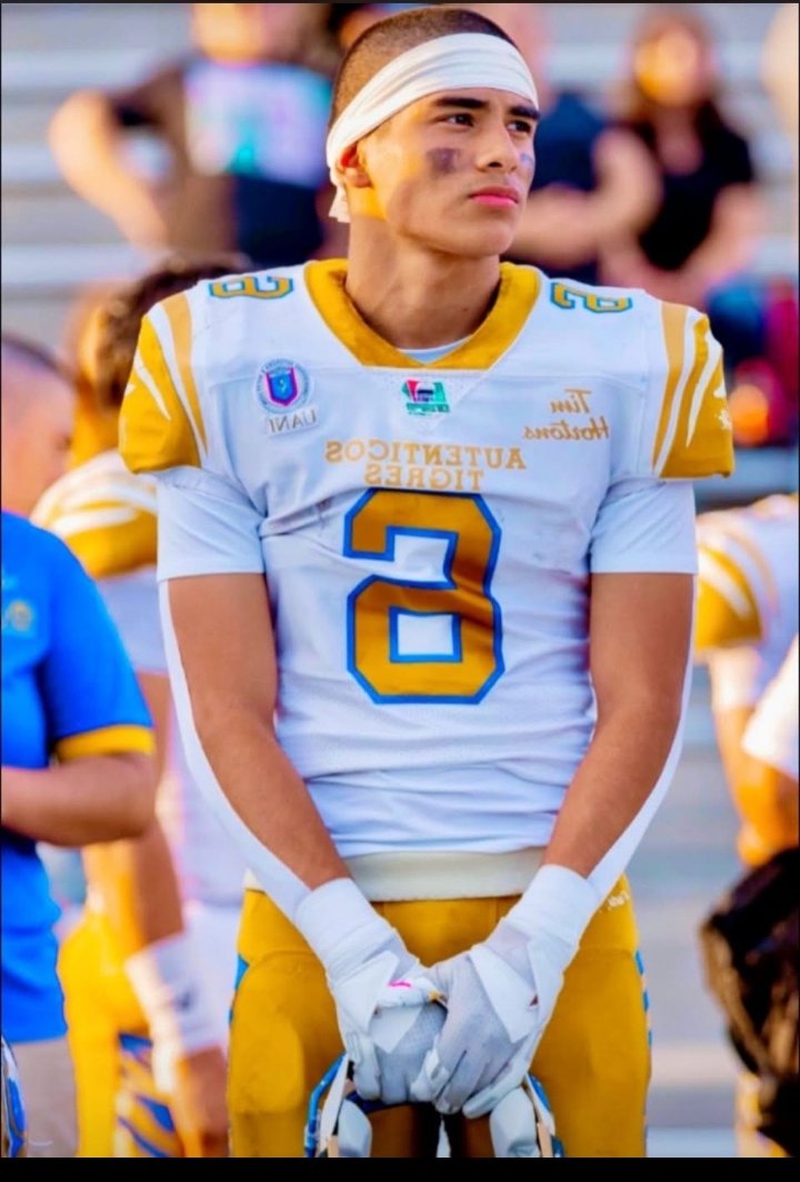 sebasfootball's tweet image. ¡Atención, atención! 💥💥💥
Ya hay fecha para "La Madre de todas las Batallas".
Viernes 24 de abril en el Gaspar Mass.
Clásico de Juvenil.
@UANL_Autenticos vs Prepa Tec de @BorregosMty.
Jornada 3.
Dos campeones frente a frente.
Por la supremacia de México y el país Nuevo León.