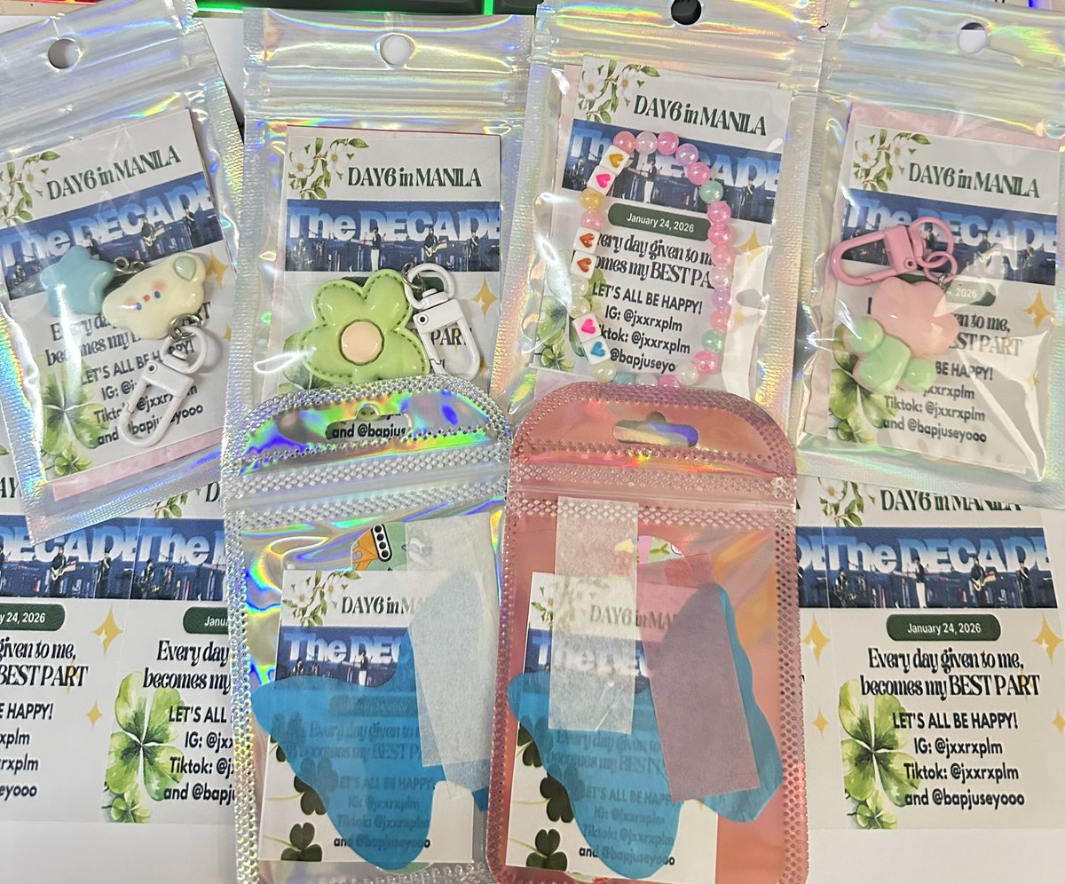 jouietrinidad's tweet image. Ramdam ko talaga na bawat ph myday ay busy sa work. Or ako lang ba? 😗🫶🏼🍀✨
Pero na clutch ang freebies!

+ confetti last Forever Young tour 🩵
#The_DECADE_MANILA #TheDECADEinManila #DAY6_10th_Anniversary_Tour #DAY6inManila 

@jxxrxplm po sa IG &amp;amp; toktik
See you all! ✨🍀🤍🫶🏼
