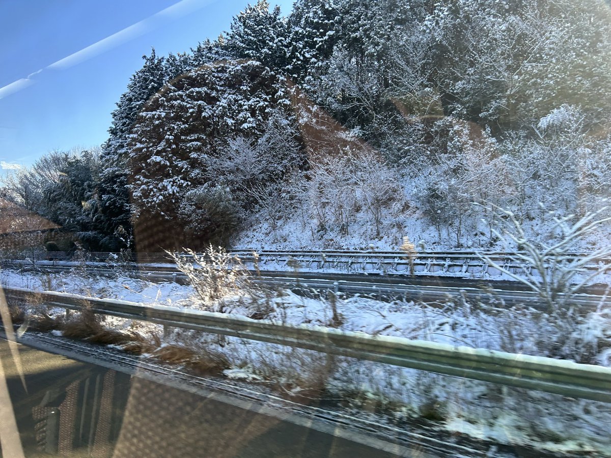 会場着いて音合わせ中〜！ 岐阜県関市は雪景色❄️ 交通機関も乱れて