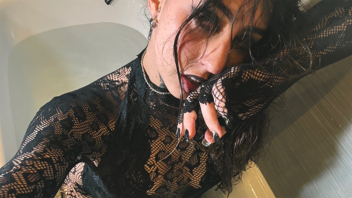 BLAIR EXPLICIT tweet media